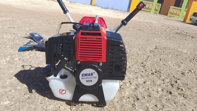 EMAS BRUSHCUTTER