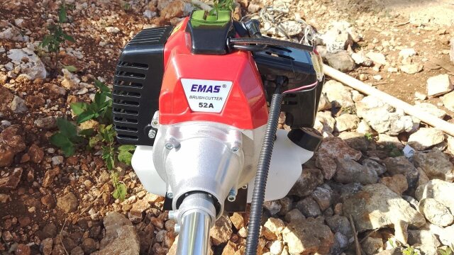 EMAS BRUSHCUTTER