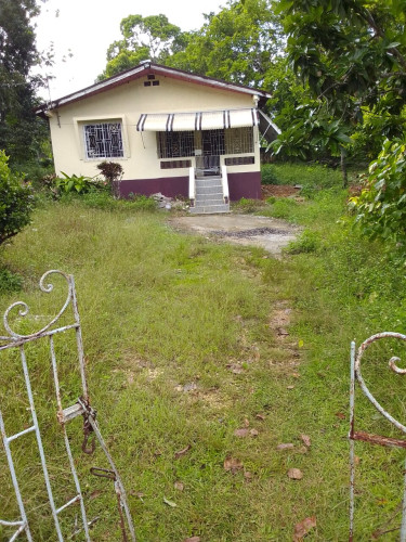 2 Bedroom House For Sale