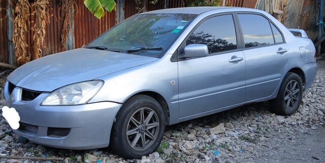 2005 MITSUBISHI LANCER 320K NOW!!! 876-784-7885