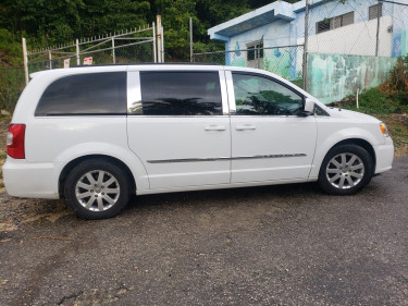 Chrysler Town And Country Touring 