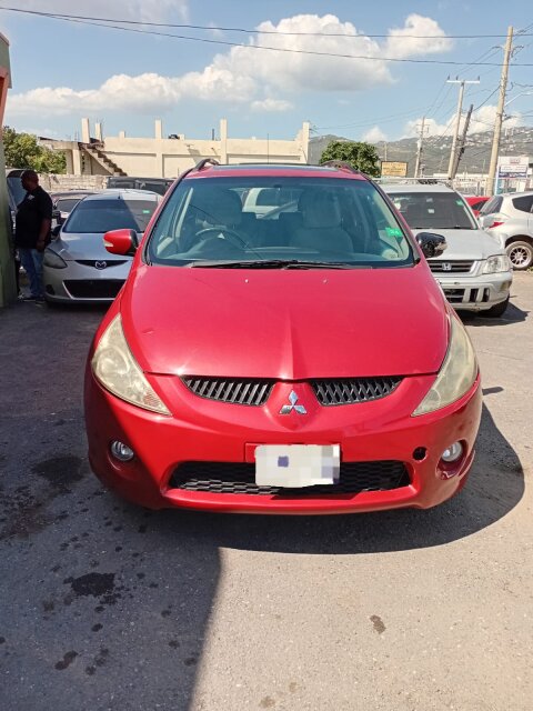 *2007 Mitsubishi Grandis $680K 8763492969