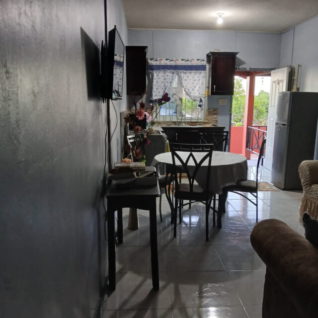Airbnb 1 Bedroom Summerset Lodge Apt 6