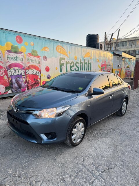 2018 Toyota Yaris 8763492969