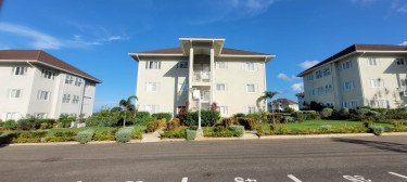 2 Bedroom Apartment For Rent St. Ann, Richmond