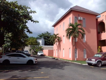 2 Bedroom 2 Bathroom Unfurnished Apartment