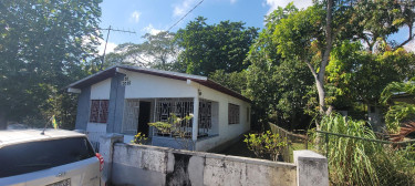 2 Bedroom House For Sale St. Catherine, Bog Walk