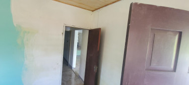 2 Bedroom House For Sale St. Catherine, Bog Walk