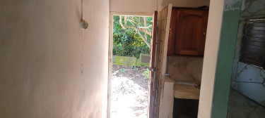 2 Bedroom House For Sale St. Catherine, Bog Walk