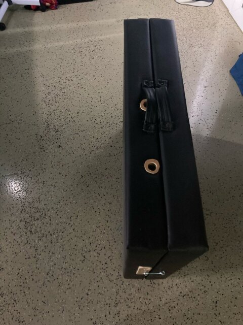 Massage Bed (Portable & Heavy-duty)