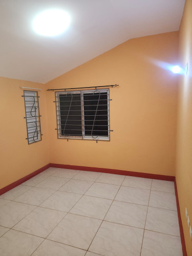 2 Bedroom 1bath House Silver Sun Estate