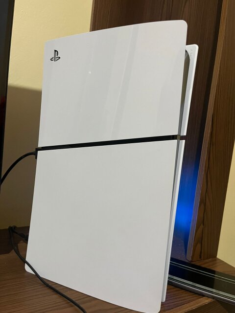 Sony Playstation 5 (Disk Version)