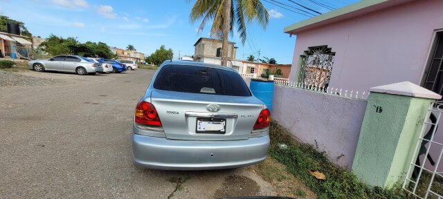 2003 Toyota Platz