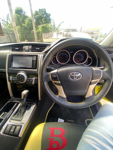 2014 Toyota Mark X