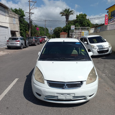 2010 Mitsubishi Colt 