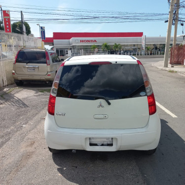 2010 Mitsubishi Colt 