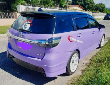 2013 Toyota Wish