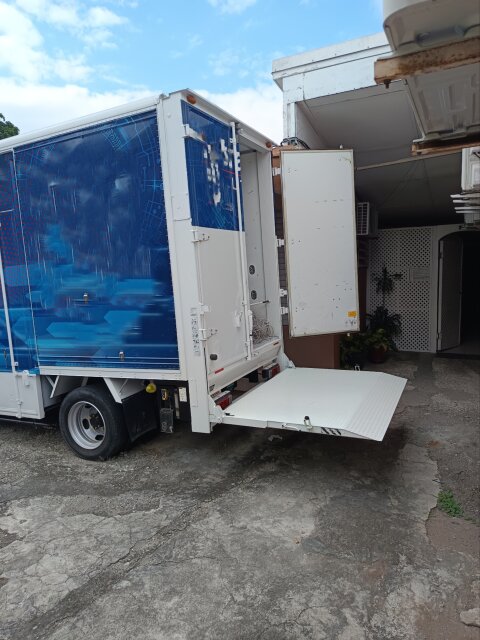 2013 MITSUBISHI FUSO CANTAR