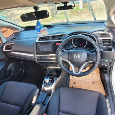 2015 Honda Fit Hybrid 