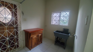 6 Bedroom House For Sale St. Thomas, Lyssons