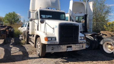 Freightliner FLD N14 10 Speed