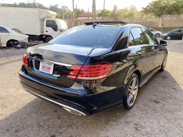 2015 Mercedes Benz E250 Sunroof