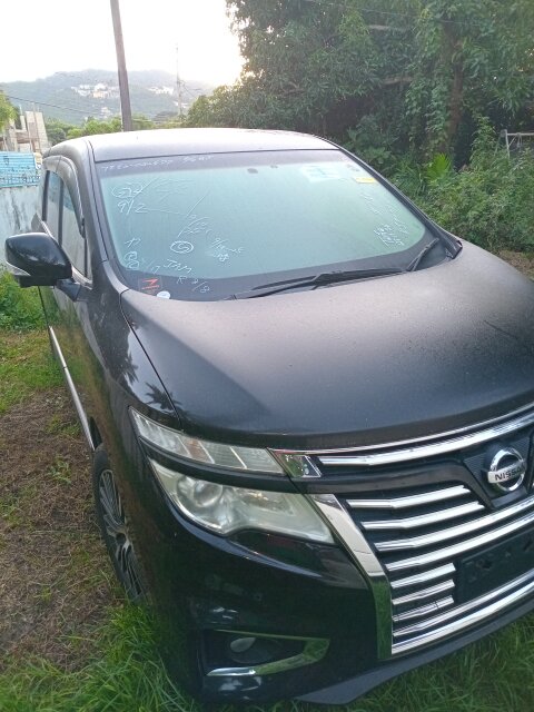 2015 Nissan Elgrand