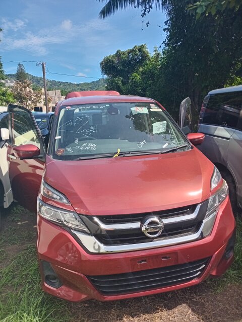 2017 Nissan Serena