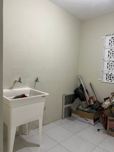 Modern 3 Bedroom 2.5 Bathroom For Rent