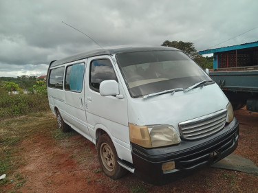 2007 Hiace / Golden Dragon 