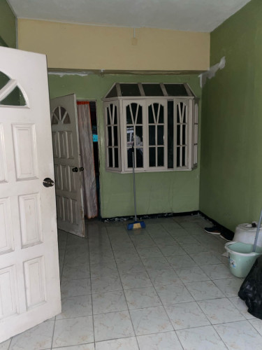  2 Bedroom Portsmouth Portmore 