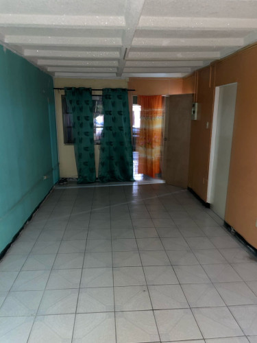  2 Bedroom Portsmouth Portmore 