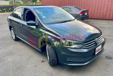 2018 VW POLO