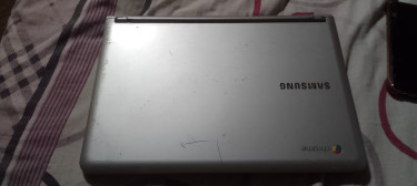 Mini Chromebook Loptop - Working Needs To Repair O