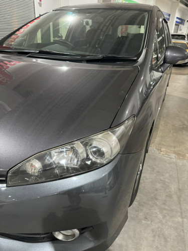 2015 Toyota Wish Elegant