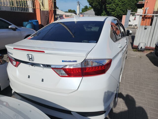 2018 HONDA GRACE HYBRID