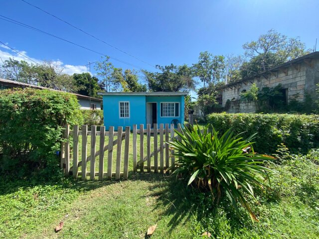 2 Bedroom 1 Bathroom House For Sale