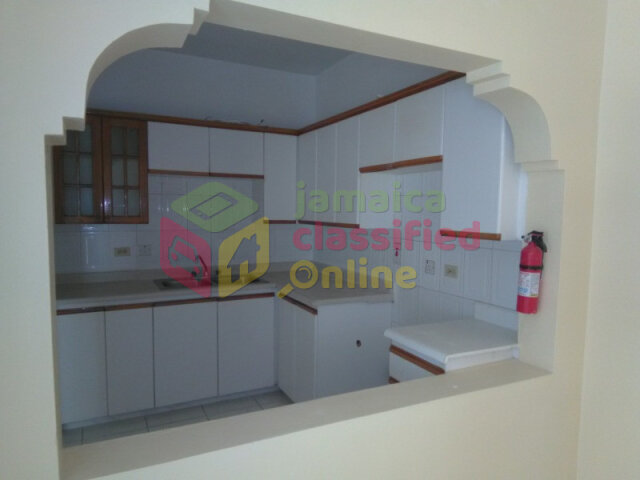 WESTGATE....15 UNIT 23 BEDROOM APARTMENT BUILDING