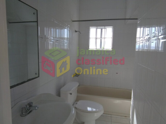 WESTGATE....15 UNIT 23 BEDROOM APARTMENT BUILDING