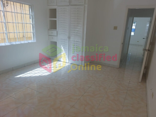 WESTGATE....15 UNIT 23 BEDROOM APARTMENT BUILDING