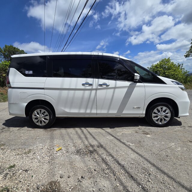 2019 Nissan Serena