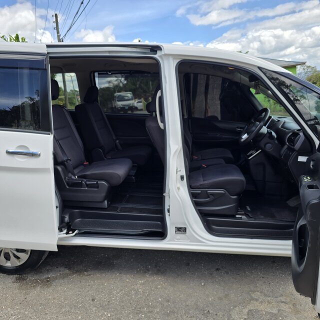 2019 Nissan Serena