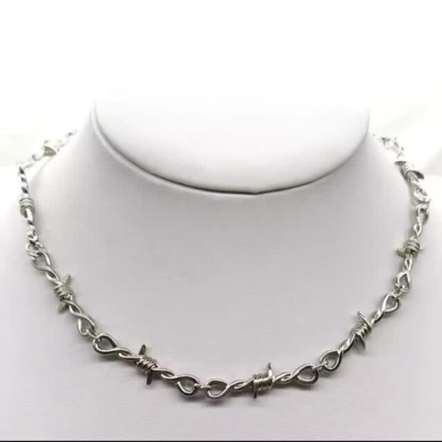 Barbed Wire/Thorn Jewelry Set