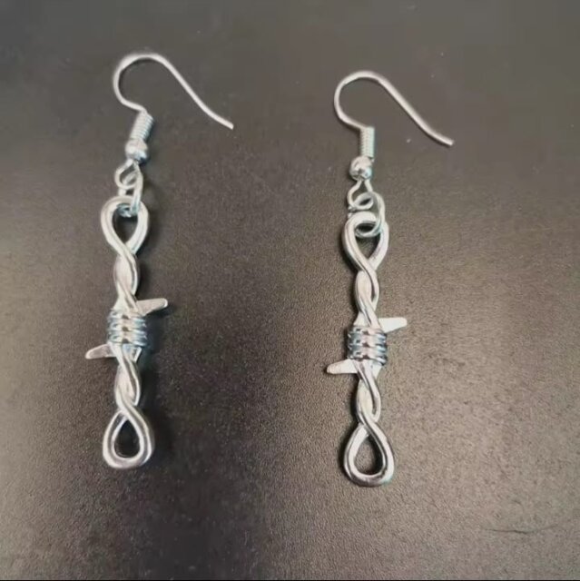 Barbed Wire/Thorn Jewelry Set