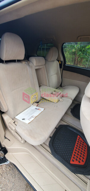 2012 Toyota Estima