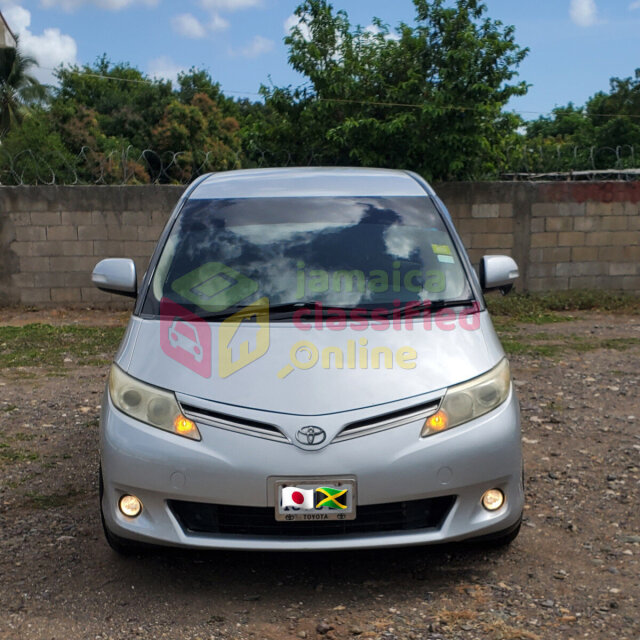 2012 Toyota Estima