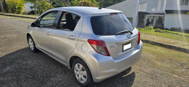 2011 Toyota Vitz