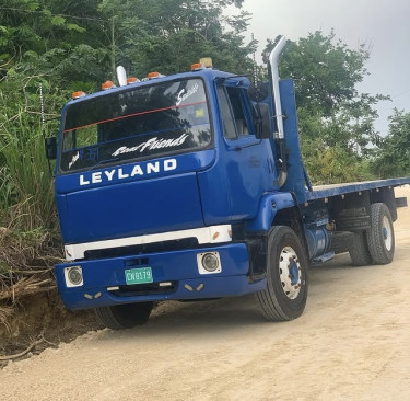 Leyland Freighter Flatbed 1989 