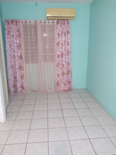 1 Bedroom For Rent