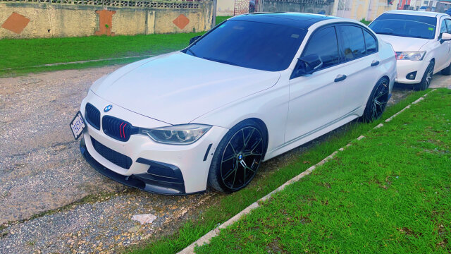 2013 BMW 328i F30